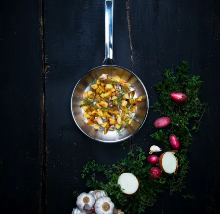 Frying pans - 1826 Brushed Stainless Steel Frying Pan with Polished Fixed Handle - CRISTEL