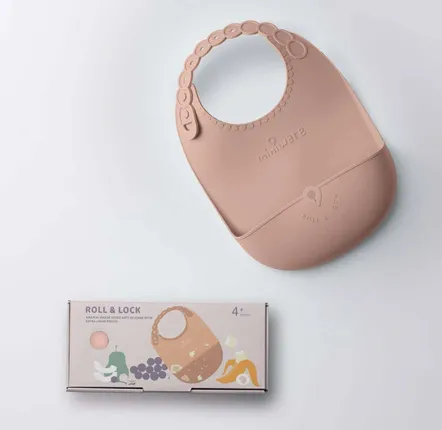 Children's mealtime - Roll & Lock Silicone Bib-Pink Salt - MINIWARE AB