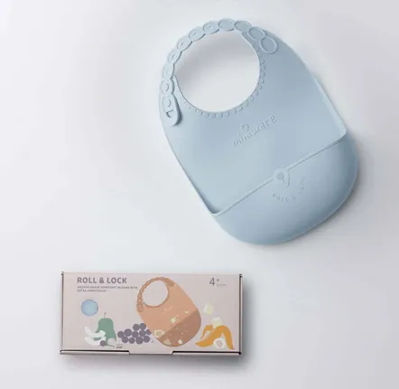Children's mealtime - Roll & Lock Silicone Bib-Chicory - MINIWARE AB