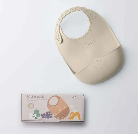 Children's mealtime - Roll & Lock Silicone Bib-Oat - MINIWARE AB