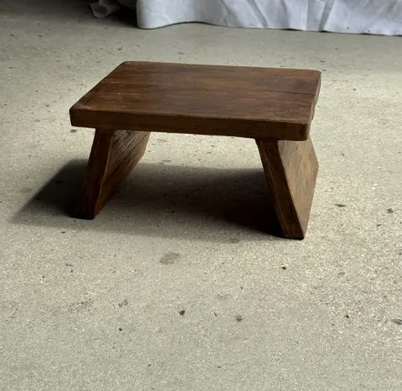 Repose-pieds - Petit stool, tabouret d'appoint en teck ancien, repose-pied indonésien - OFFICE OBJETS