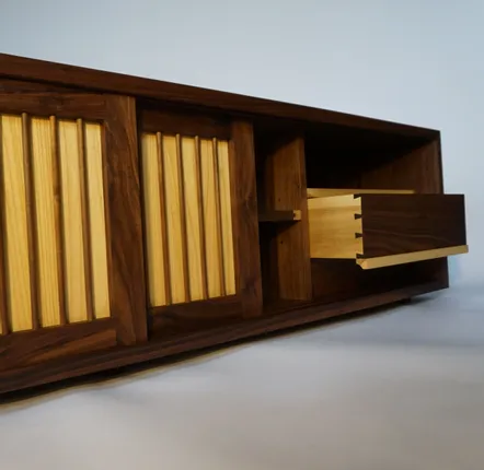 Buffets - Buffet bas "Graham"  en bois de noyer noir et orme - LES ATELIERS VAU FONTAINE