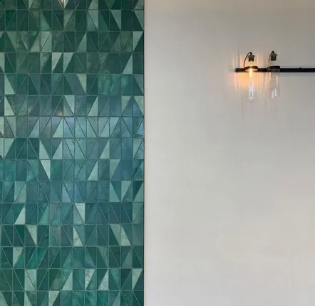 Tables Salle à Manger - PIXCEL TILE - WOLKBERG CASTING STUDIOS