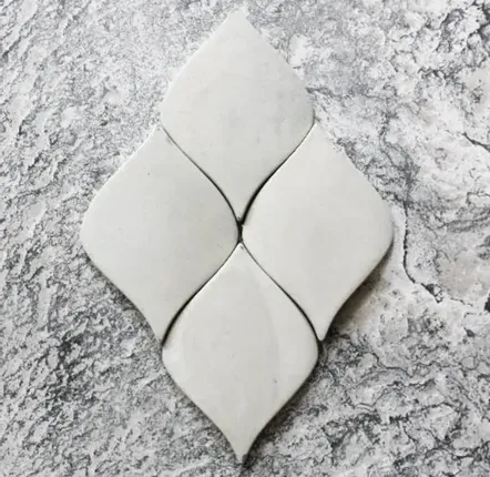 Console table - LEAF TILE - WOLKBERG CASTING STUDIOS