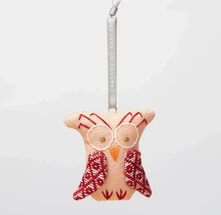 Guirlandes et boules de Noël - Ornement artisanal en forme de hibou mystique - UNHCR/MADE51