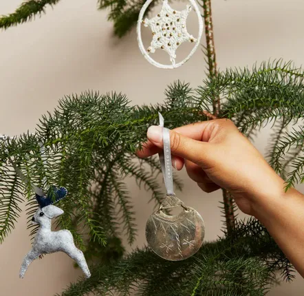 Christmas garlands and baubles - Handcrafted Desert Moon Christmas Ornament - MADE51 - UNHCR