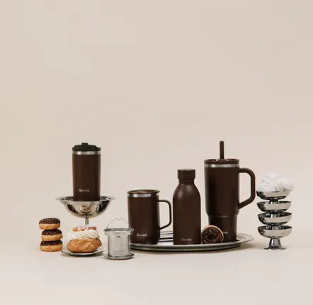 Mugs - Travel Mug : Your coffee break, wherever you go. - QWETCH