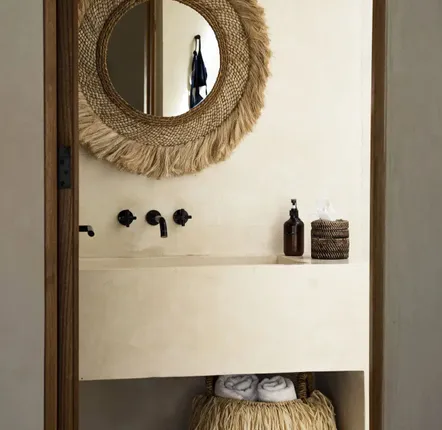 Baskets - The Raffia Basket - M - BAZAR BIZAR LIVING
