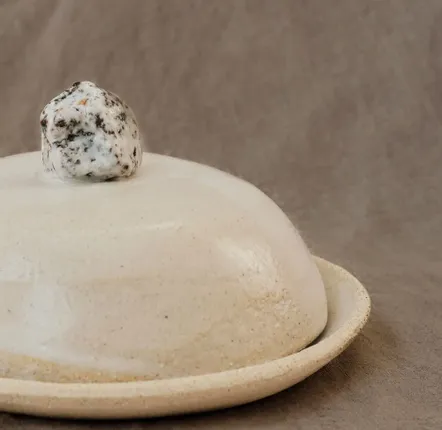 Céramique - Gemmes — Objet sculptural / boîte grès, granite, émail - VALENTINE BENOIST CERAMICS