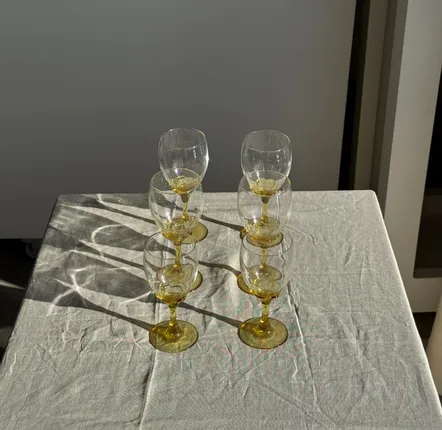 Stemware - Set of 6 vintage glasses with yellow stem: meeting of 4 large and 2 sm - OFFICE OBJETS