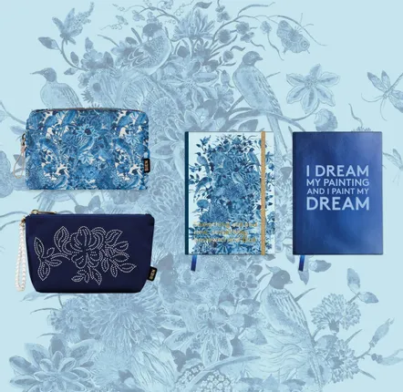 Papeterie bureau - Élégante grande pochette bleu profond avec fleurs de perles brodées - BIEN MOVES