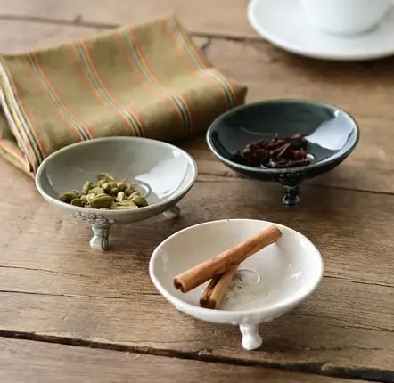 Assiettes au quotidien - Gemma - petit bol et assiette à pieds - MARUMITSU POTERIE
