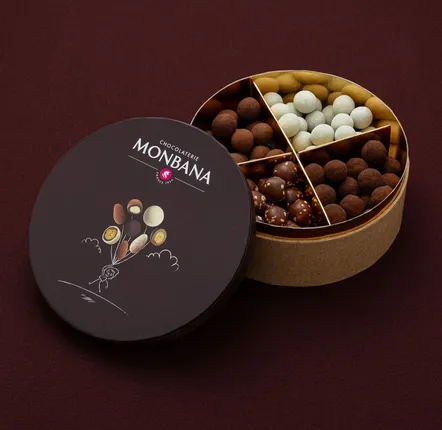 Chocolate - Chocolate treats assortment - MONBANA