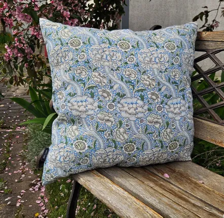 Comforters and pillows - 100% Linen Pillowcase - William Morris Wandle - NORRAVILLA