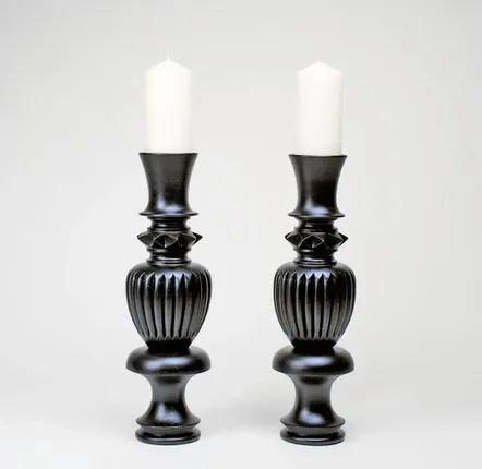 Candlesticks and candle holders - A pair of stained wood candle holders - ESMERY EBENISTERIE