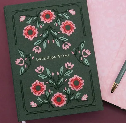 Papeterie bureau - Carnet de notes brodé Once Upon a Time (A5) - The Reading Room - MAISON ROYAL GARDEN