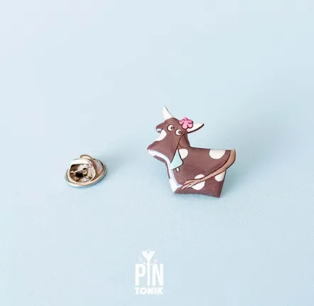 Broches - The Alpine Cow Pin - PINTONIK
