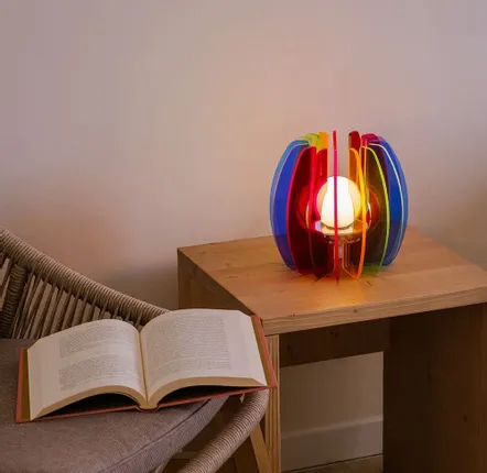 Lampes de table - Petite lampe de table décorative en cristal acrylique Iride - VESTA