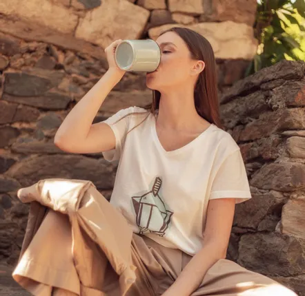 Prêt-à-porter - Camiseta Café y Pantalón - P A N PRODUCTO BÁSICO S.L.