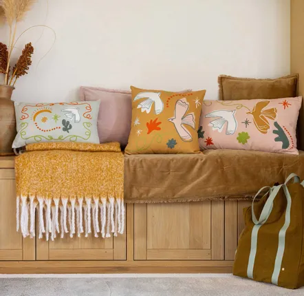 Coussins - Coussin brodé Anka Bois de Rose 40 x 65 - MAISON VIVARAISE - SDE VIVARAISE WINKLER