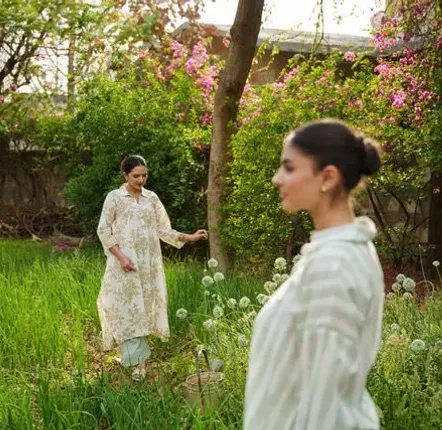Prêt-à-porter - Garments - NAYIKA JAIPUR