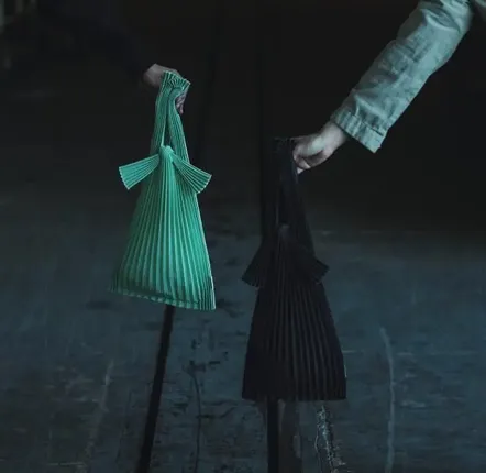 Bags and backpacks - TOTE BAG PLEATED -Vertical L , S , mini  bioplastic/recycled polyester - KNA PLUS