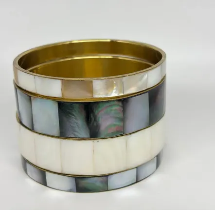 Bracelets - BRACELET NACRE BLANCHE IRISEE - JOLIE JULIE
