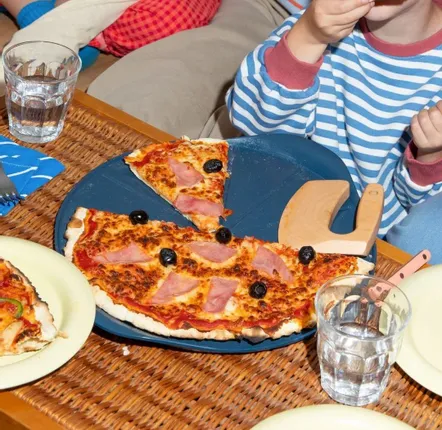Molds - The Formidable pizza pan - COOKUT
