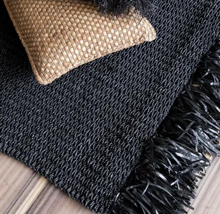 Tapis - Le Tapis Fringed - Noir - 200x300 - BAZAR BIZAR LIVING