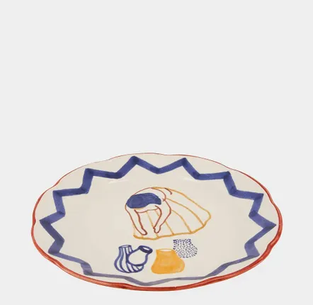 Assiettes au quotidien - HAND-PAINTED COMPORTA THE WATER CARRIER STONEWARE DINNER PLATE - HOUSE OF CAPRICORN