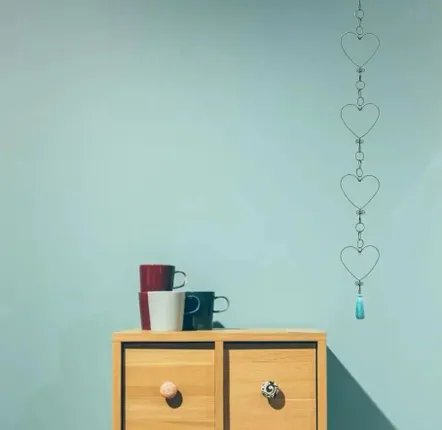 Objets de décoration - Guirlande en fil de fer - Coeur - Bleu - à suspendre - BIJOUX DE MUR