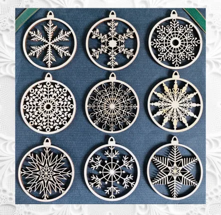 Guirlandes et boules de Noël - Boule de Noël - Collection Dentelle de bois - 9 pièces - LA COUR DU JUCH