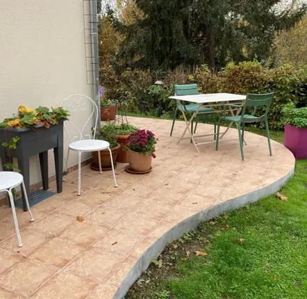 Indoor floor coverings - Pont du Gard Ocre tiles — Interior - LIGERIO