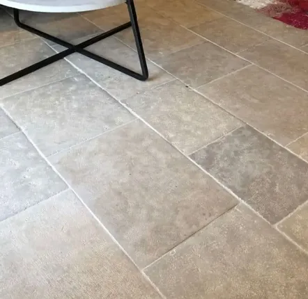 Outdoor floor coverings - Limestone abbey paving - LIGERIO