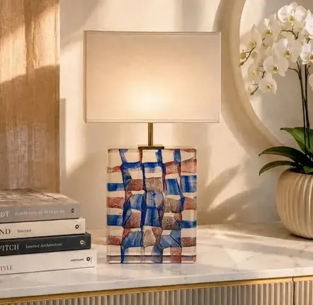 Objets design - ALVEOLAIRE BLEU / ROUGE - Lampe à poser en pâte de verre - MAISON GOFFIER