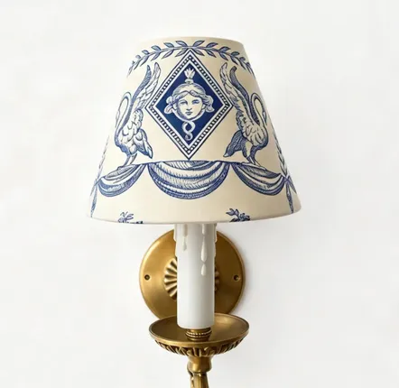 Hanging lights - Toile de Jouy flame-clip lampshade - CHATEAU TALES