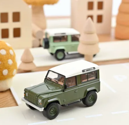 Toys - Land Rover Defender 1995 Olive Green and White Jet-car 1:43 - NOREV