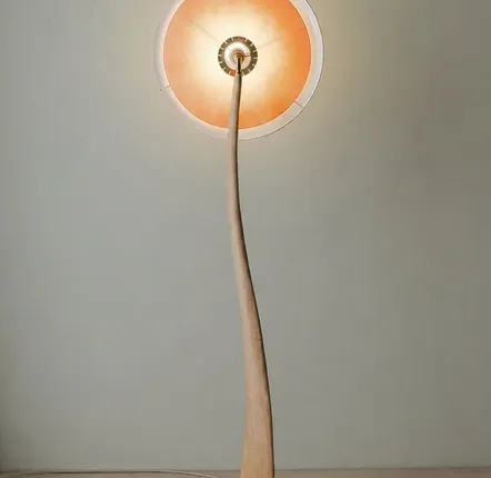 Floor lamps - Madame Swo — Lampadaire format moyen - OMALIGHT