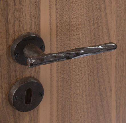 Poignées de porte - LIANE Béquille de porte - OBJET INSOLITE