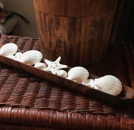 Trays - Bluelagon Aromatic Diffuser/ Wooden tray lined with ceramic subjects - ANOQ