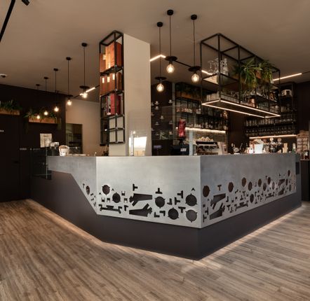Decorative Ironwork - Caffè della Rocchetta decorative ironwork - NESTART SRL