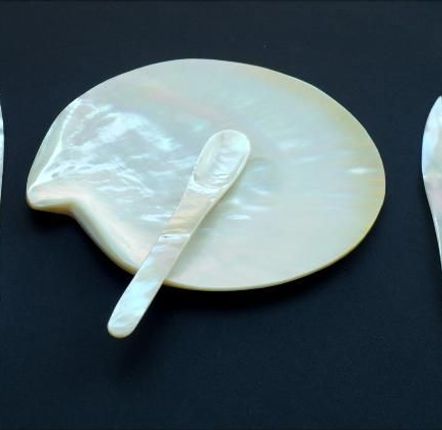Ménagères - CUILLERES EN NACRE POUR CAVIAR, Mother of Pearl - ANDAMAN SARL
