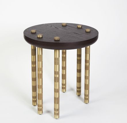 Tables for hotels - Small Round coffee table Ipanema Top Dark Oak wood Legs Bronzed Brass - DUISTT