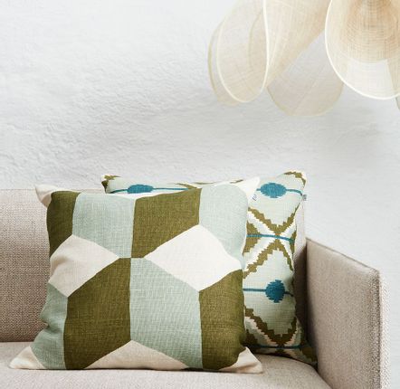 Fabric cushions - Linen Cushions - Hawa - CHHATWAL & JONSSON