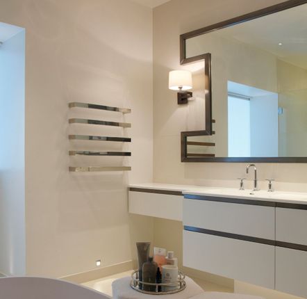 Radiateurs pour salle de bain - Sèche-serviette M Tube Square - FOURSTEEL