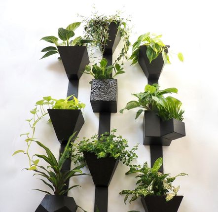 Window boxes - Totem sculpture in natural slate, H 180cm, The Travelling Tree 2 - ARDOISE DESIGN