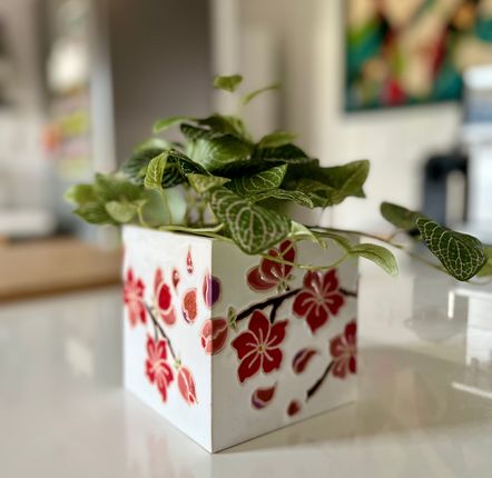 Flower pots - Flower pot Adopt the “Au Bonheur des Fleurs” cachepot - ATELIER CERAMAIN