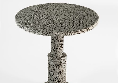 ARTEUM - Replica Table