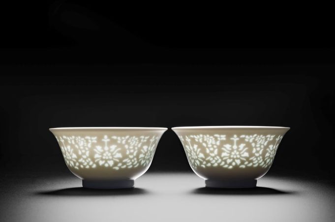  - Bol Porcelaine, décor de style mitong sous couverte transparente