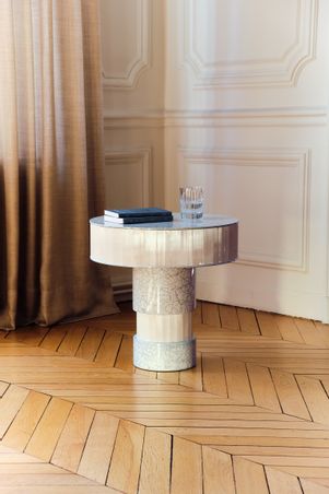  - FLOW table en gypse & laque